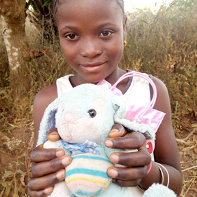 The Shoe That Grows to orphans in Sierra Leone